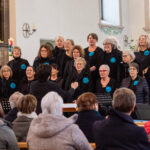 Kommunionfeier begleitet vom Chor singasong aus Horn