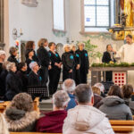 Kommunionfeier begleitet vom Chor singasong aus Horn